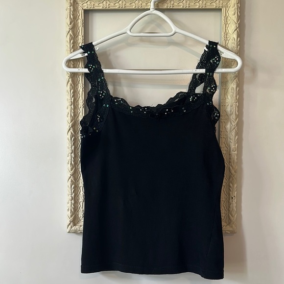 Vintage Flirty Black Lace Trim Top Camisole - Picture 1 of 10